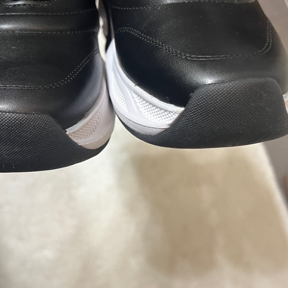 DKNY women’s Nix Lace-Up black Sneakers size 8; 8.5 walking outdoors streetwear - Picture 10 of 13